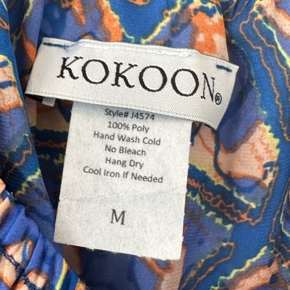 Kokoon high low cold shoulder top - Picture 3 of 3